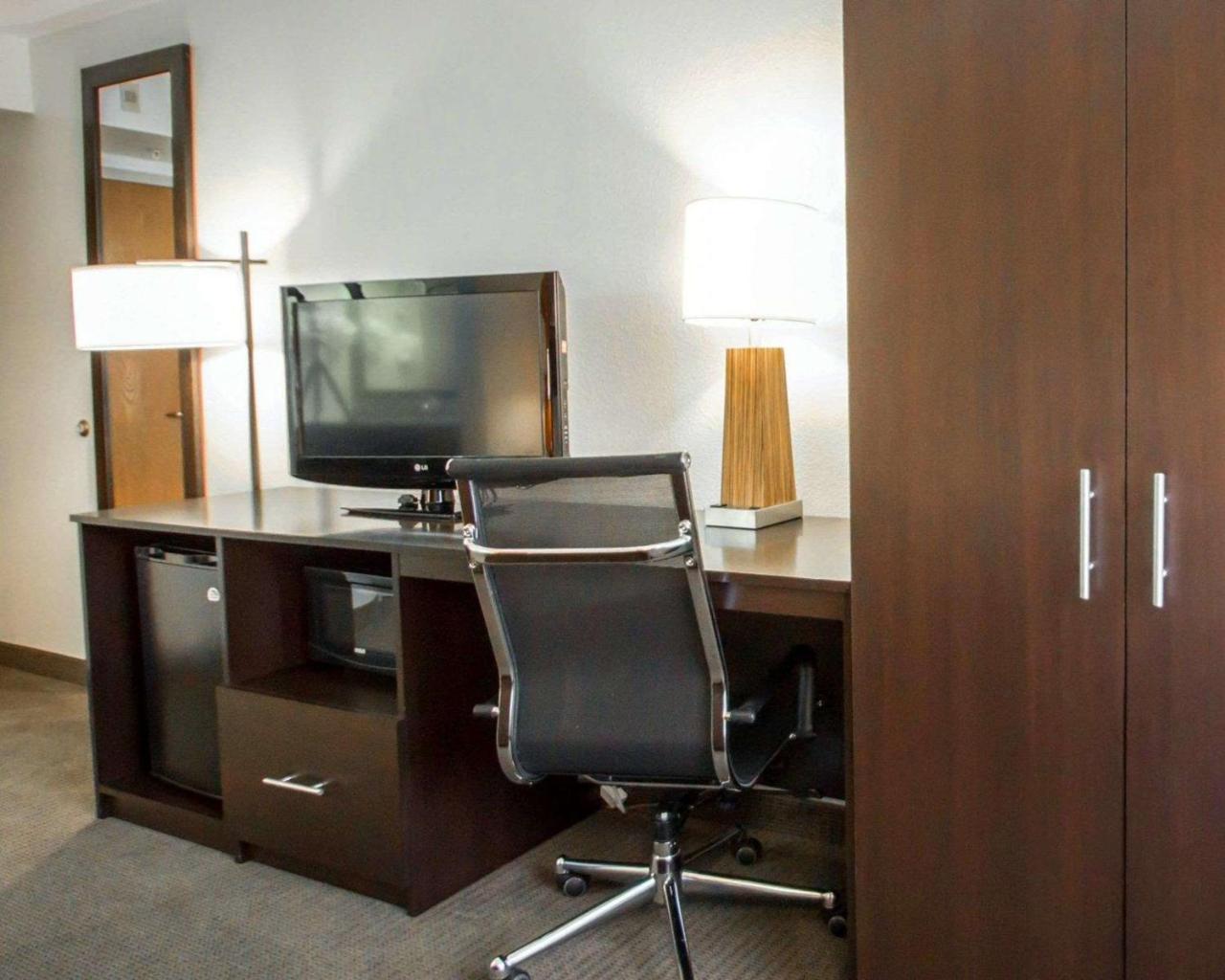 Sleep Inn & Suites Riverfront Ellenton Dış mekan fotoğraf