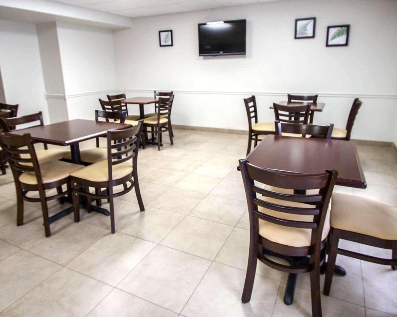 Sleep Inn & Suites Riverfront Ellenton Dış mekan fotoğraf